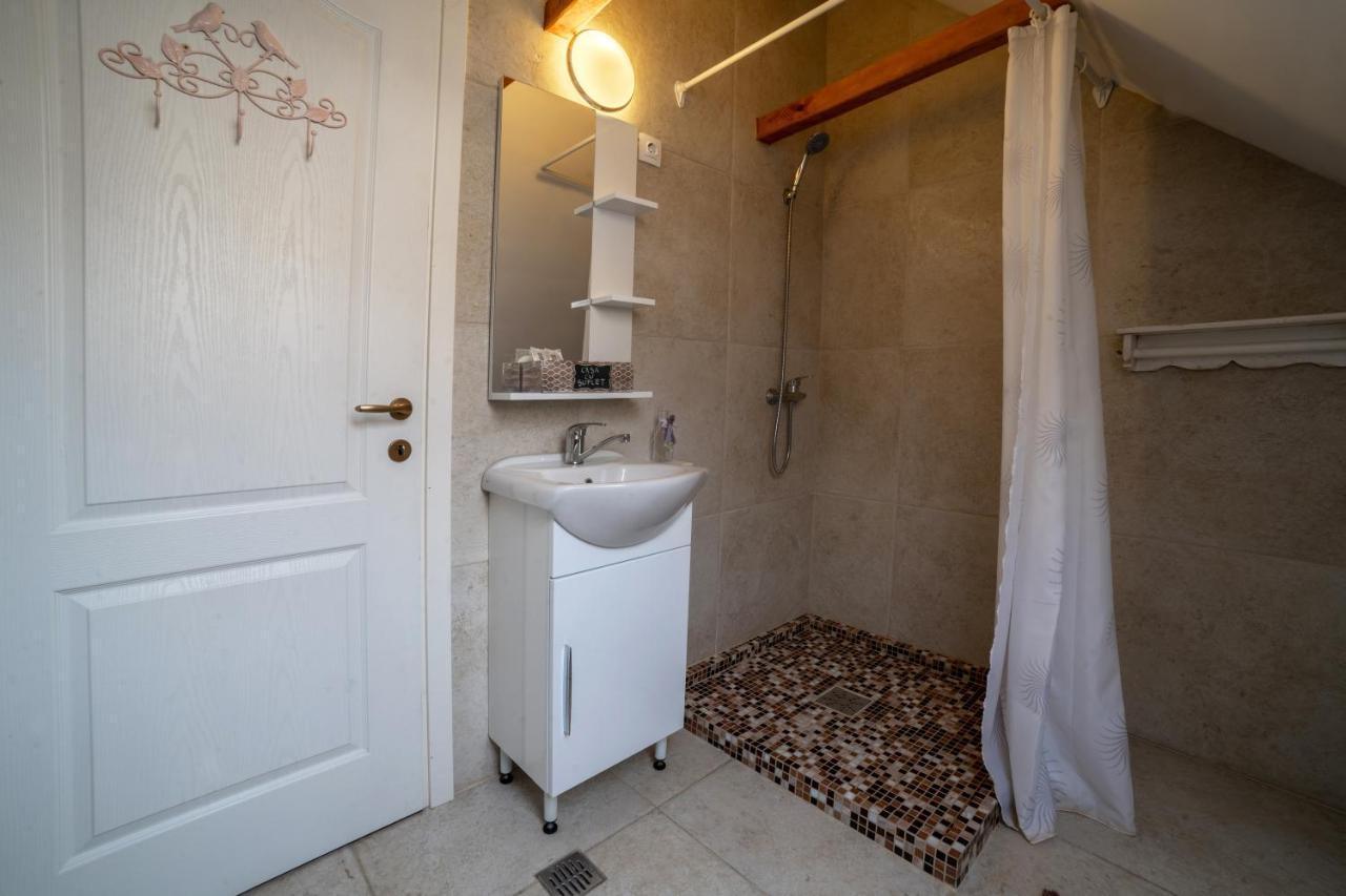 Отель Casa Cu Suflet Сигишоара Экстерьер фото